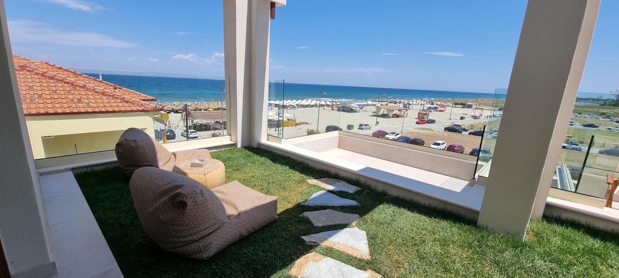 Pantheon Sea View Aparthotel Neoi Poroi Room photo